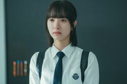 「本当に28歳？」「制服似合いすぎる！」韓国のトップアイドル、高校生役が違和感なさすぎで驚きの声