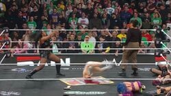 人気日本人女子レスラーが「ぐるん」一回転…183センチ新人女子の“破壊級ワンパン”で「デカい＝正義」を証明の一部始終