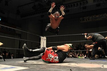 デスマッチ 葛西純 プロレス 葛西純インタビュー：50歳でも第一線のデスマッチレスラー。FREEDOMSで
