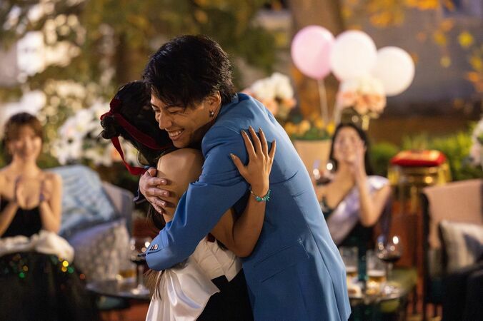 【写真・画像】「すごすぎる」モテランキング1位の男女がついに決定！異次元スタイル美女のクイーン姿に「いや、すごいわ」スタジオも衝撃　4枚目