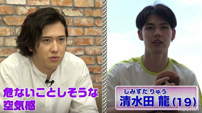 尾上松也が注目する若手俳優は？ある俳優に「気に食わない」とダメ出しも！？『主役の椅子はオレの椅子』19人の若手役者を分析 22枚目