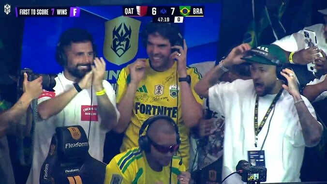 レジェンド・カカ登場に場内沸騰！華麗なPK弾＆神への祈りにネイマールも大興奮！日本には「特別な親しみを持っている」【キングスW杯】 3枚目