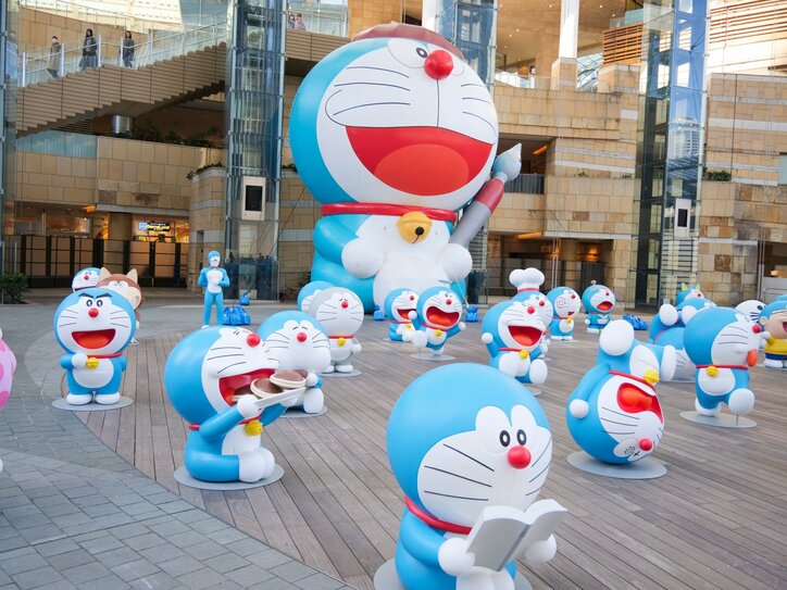 【写真・画像】巨大ドラえもんバルーンと等身大ドラえもん56体が東京に出現！「渋谷も、六本木も、ドラえもんだらけ！」会場レポート　2枚目