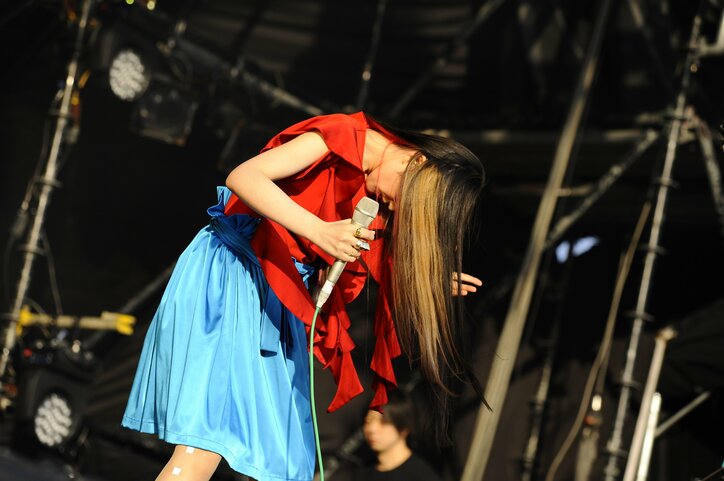 ゲスの極み乙女。、サカナ、THE BAWDIESらにオーディエンス歓喜 ライブ写真とセットリストを公開【メトロック2016 東京開催day1】