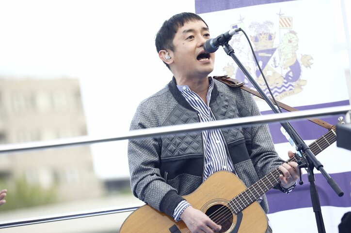 ゆず、船上ライブで隅田川の空に「栄光の架橋」響かせる＆ツアー3公演追加決定