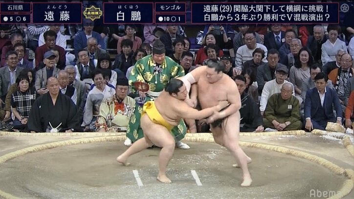 白鵬が張り手、かち上げで遠藤を圧倒 1敗死守で“日本国籍取得後”初の賜杯に一歩前進