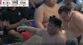 全勝・安青錦に土…驚異の大逆転劇に「あの体勢から」「右手一本かよ」驚きの声 負けた安青錦も呆然