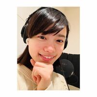 杉咲花、自宅でのラジオ収録オフショットに反響「可愛すぎる」「笑顔がみれて幸せ」