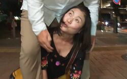 島田珠代、路上の外国人に絡み悩殺ダンス！互いにノリノリ、あわやキスも「アイラーブユー」