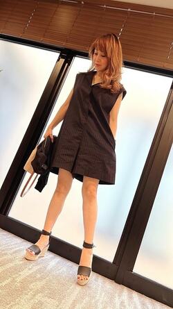  渡辺美奈代、53歳でのショートパンツ姿を公開「スタイル良く素敵」「綺麗」の声 