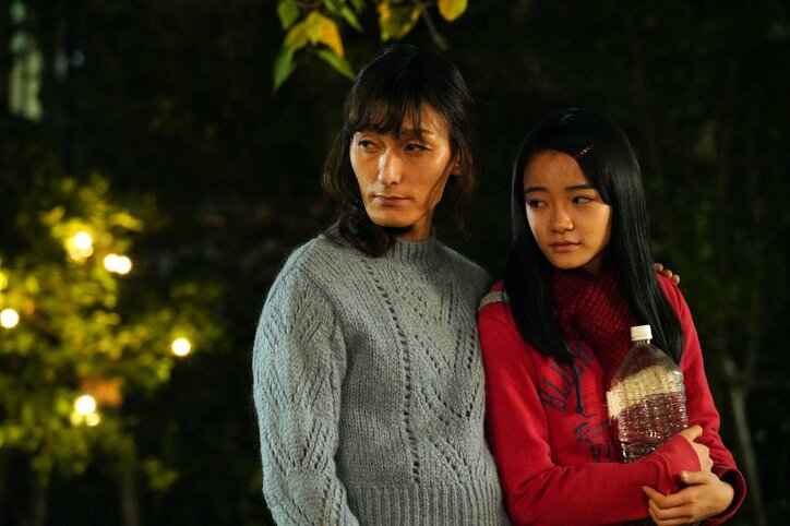 「最期の冬、母になりたいと思った。」草なぎ剛主演『ミッドナイトスワン』ポスタービジュアル&17枚の場面写真公開