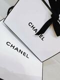 渡辺美奈代、誕プレで貰った『CHANEL』と『ティファニー』の品「いつもありがとう」