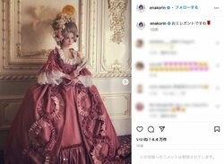 えなこ、インパクト大なドレス姿で“おエレガント”ですわ！「顔ちっちゃ」「絵画かと思った」と大反響