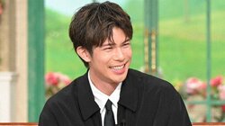 「ちょっとオーラが違う」元劇団四季のイケメン俳優、曾祖父・祖父は“人間国宝”…幼少期から会話は「敬語でした」
