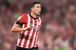 ビルバオ、不動の右SBデ・マルコスと2024年夏まで契約延長！　15年目の挑戦へ「もう1年楽しみたい」