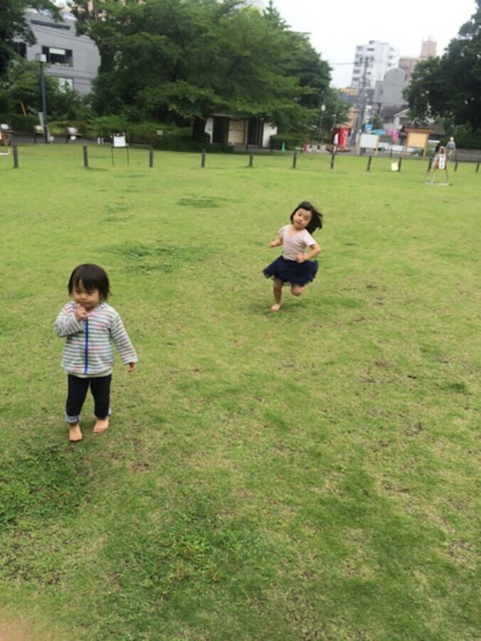  市川海老蔵、幼少期の子ども達の写真を公開「大きくなったね涙」  1枚目