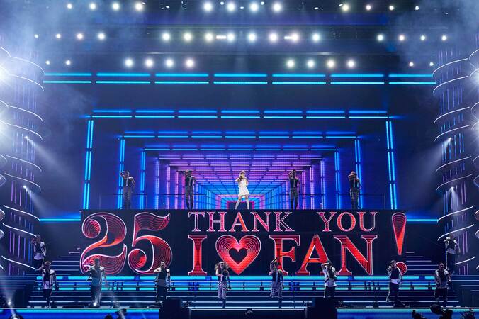 安室奈美恵、ファンが選んだ”名曲ズラリ”「MV総選挙」男女別・世代別のベスト8を発表 17枚目