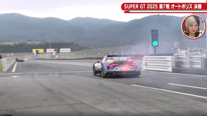 大混乱の“一斉ピット”で「停まってたでしょ」　“2周後の”波乱を予見「あれでFCYになるかもと」レースを動かした光景に注目 3枚目