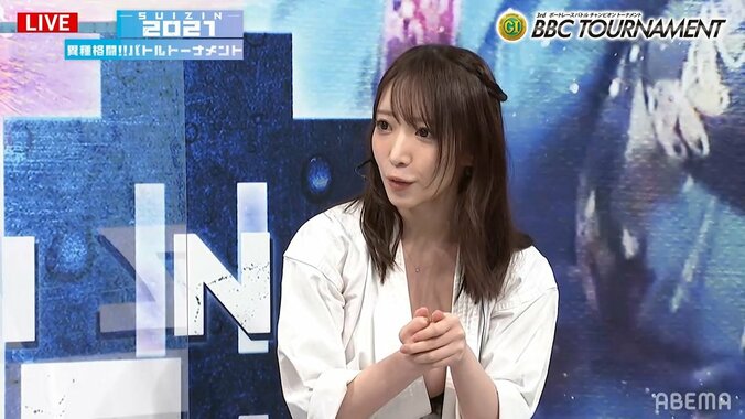 「今日は来てよかった」とグラドルの誘惑に大喜びの高田延彦、RENAの口撃にはタジタジ 2枚目