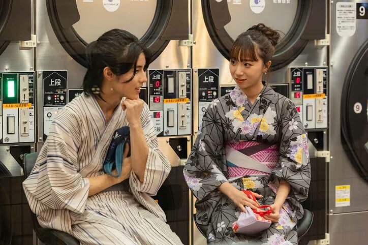 秋元真夏似の美人女子高生、目黒蓮風ヘア男子にロックオン「ウルフカットまじでやばいです。襟足！」