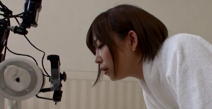 高橋がなり氏も応援！2作目の小説を発表したAV女優・紗倉まなに密着