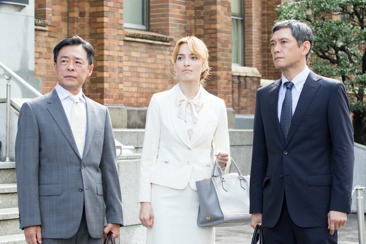 遂に最終章へ突入!ドラマ『ハゲタカ』第7話場面写真一挙解禁(計30枚)