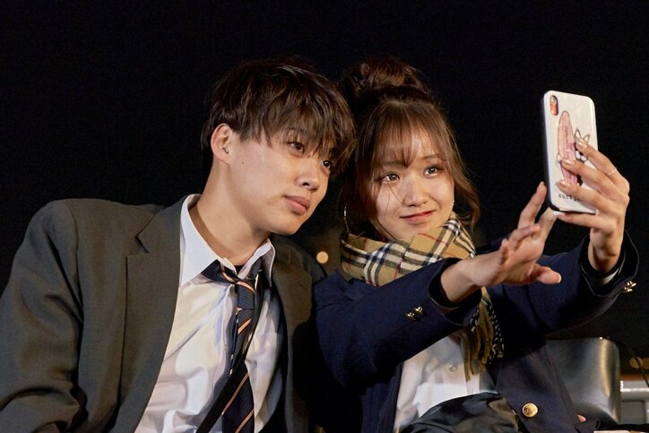 「思わせぶりな態度をとりたくない」モテ女子・リリカ、2人の男子からの手繋ぎを拒否 『恋ステ』#5