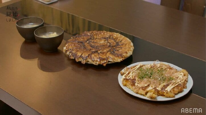 足立梨花、夫・塩野瑛久に初めての手作り料理！苦手な食材を上手にアレンジ…塩野の反応は？『私たち結婚しました2』第4話