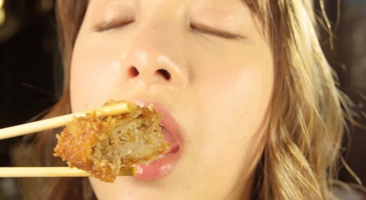 『幸せの方程式は肉×脂』メシテロリスト・池田ショコラ、ホルモンのツワモノに挑戦