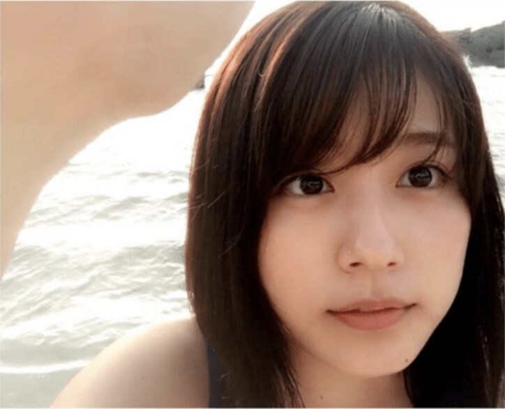 有村架純、ブログで公開するアンニュイな自撮り 「何者」でのリクルートスーツ姿も