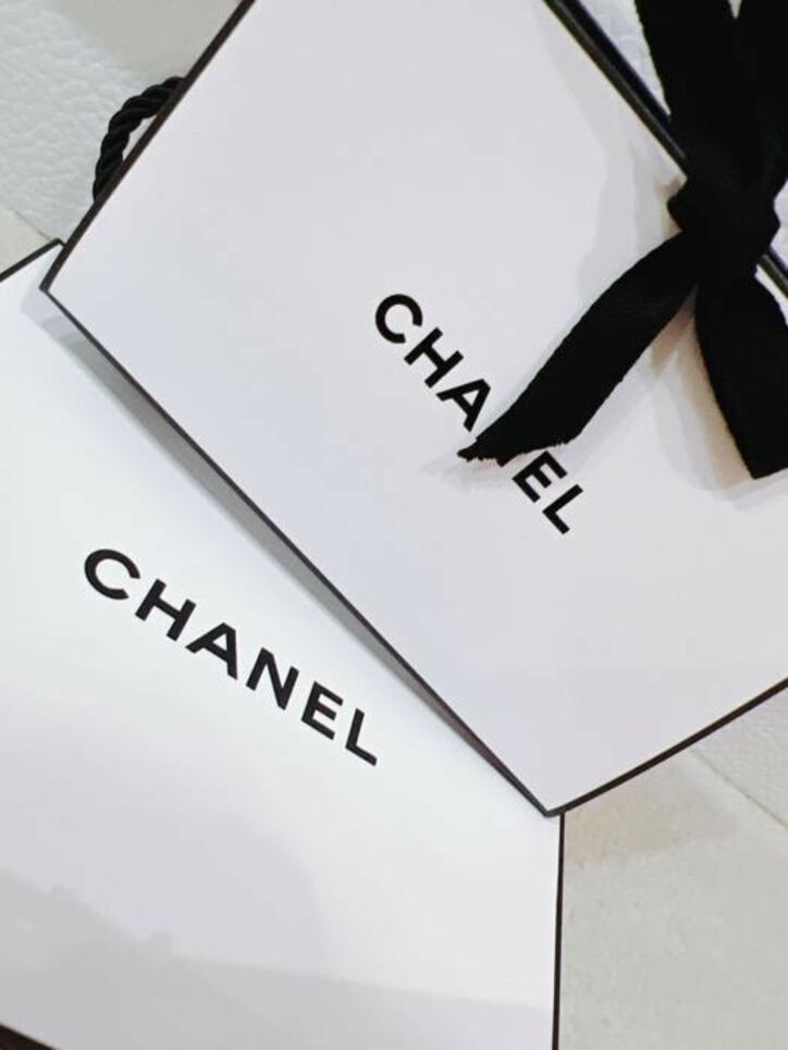 渡辺美奈代、誕プレで貰った『CHANEL』と『ティファニー』の品「いつもありがとう」 