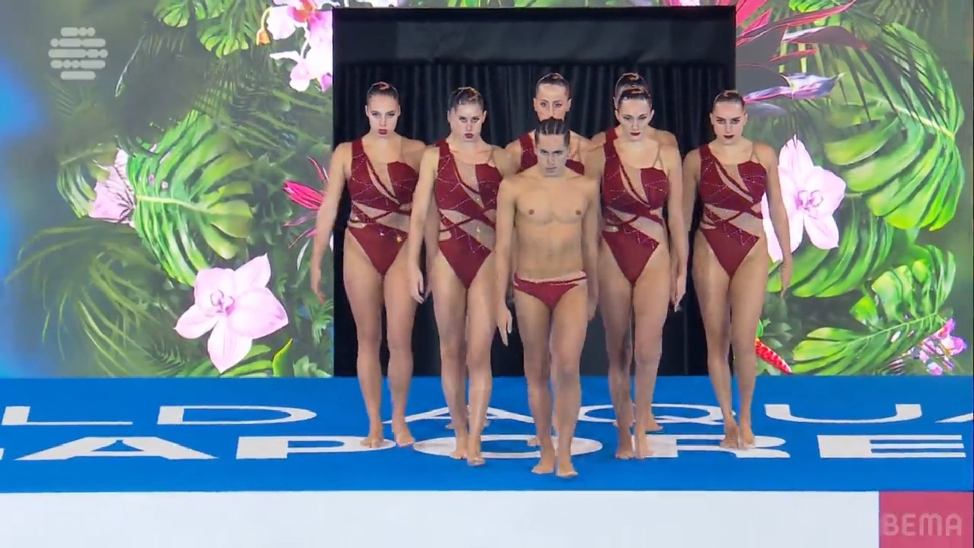 【写真・画像】　1枚目