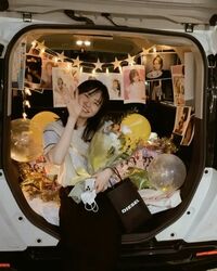 莉子、『Popteen』卒業祝いの“サプライズ”を報告「学校を最強なパワーを持った場所にしてくれたお友達」