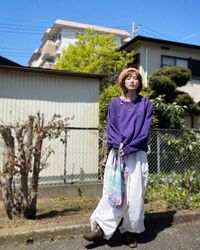 本田翼、ルーズなファッションを披露しファンから「お美しい」「かわいすぎるぅ」の声