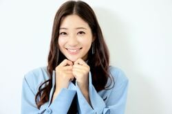 足立梨花、“元夫”・塩野瑛久とは「友達とも共演者とも恋人とも違う、不思議な関係性に」