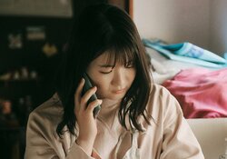 子どもの顔出し投稿で承認欲求を満たす“SNS時代の母親像”がリアル「3歳までが大事。幼稚園受験を目指して…」