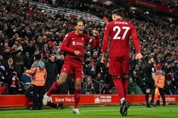 リヴァプールが公式戦3戦ぶり白星！　ファン・ダイク＆サラー弾で今季4度目のウルブス戦を制す