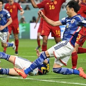 名場面が一枚に凝縮！FIFAが公開した「W杯の忘れられない瞬間」集結イラストに“三笘の１ミリ”や日本サポが選出！「ブラボーがいて草」「ロスから抜け出せない」