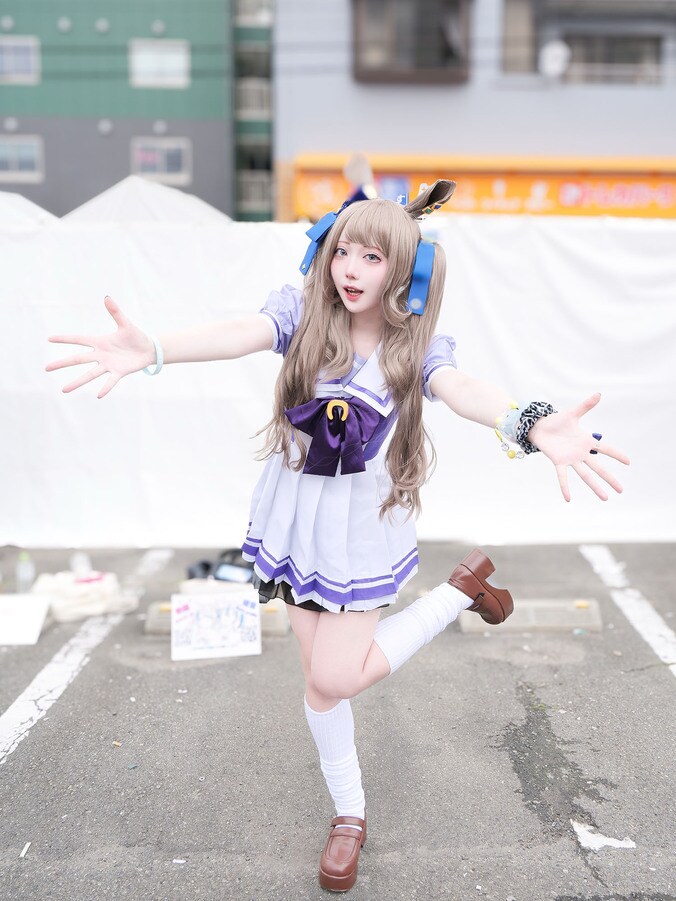 [Photos/Images] “Absolutely Adorable and Just a Little Playful”—A Super-Gyaru Take on Tosen Jordan Cosplay from Umamusume 3rd