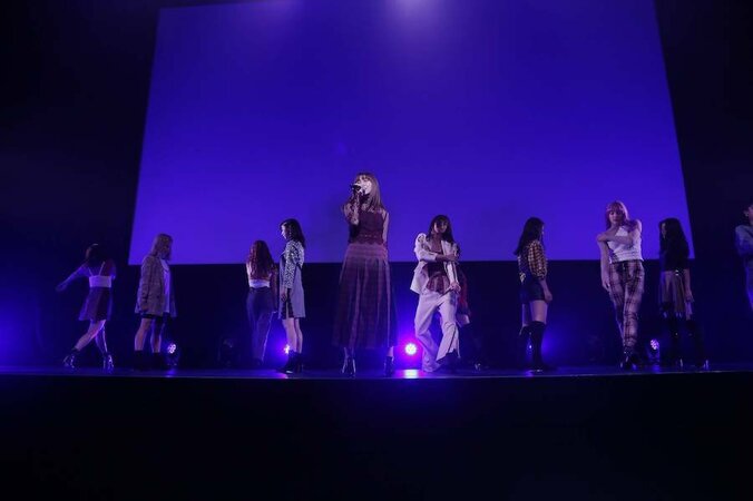 岩田剛典＆杉咲花、E-girlsの生パフォーマンスに大興奮！『パーフェクトワールド 君といる奇跡』公開直前イベント開催 3枚目