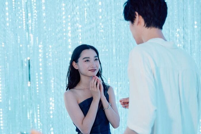 コミュ力爆発の美人モデル・なな、年上女性の魅力で初回から男子たちを虜に『オオカミちゃんとオオカミくん』第1話 6枚目