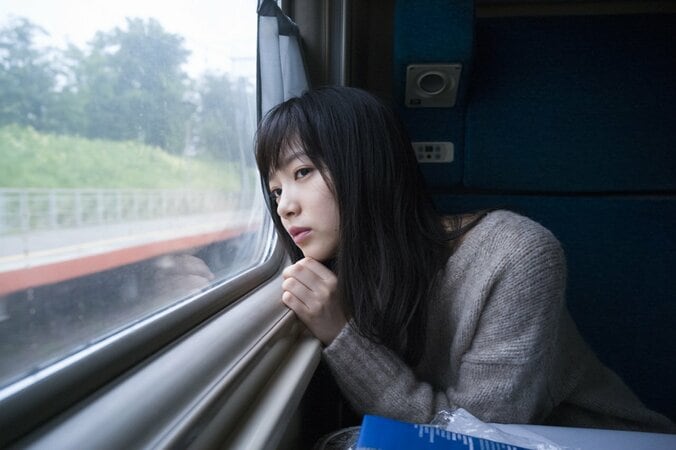 私立恵比寿中学・中山莉子、16歳のありのままの素顔　待望のソロ写真集が発売決定 1枚目