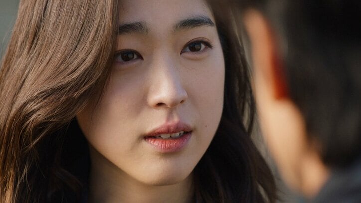 「私、怪物みたいでしょ」韓国で放送されて大きな話題に 妹の失踪、切られた指… 田舎町で起こる猟奇殺人事件を描く『怪物』