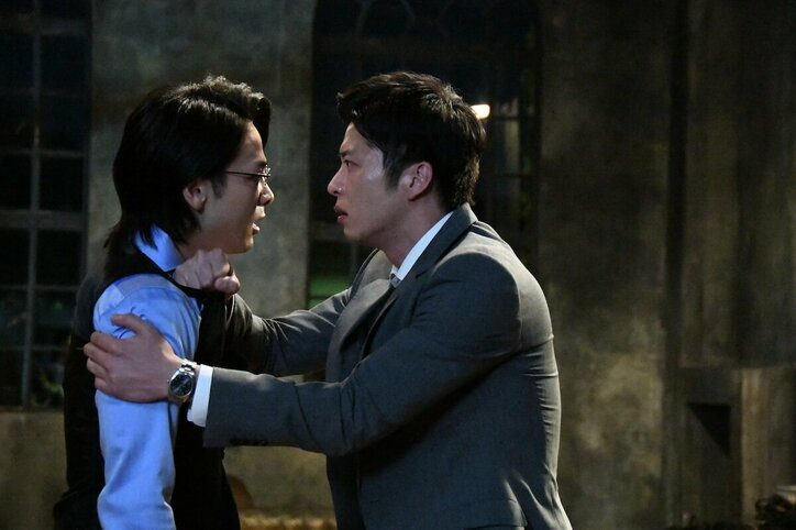 田中圭&中村倫也が兄弟役で濃密共演!ドラマ『不協和音』より場面写真到着