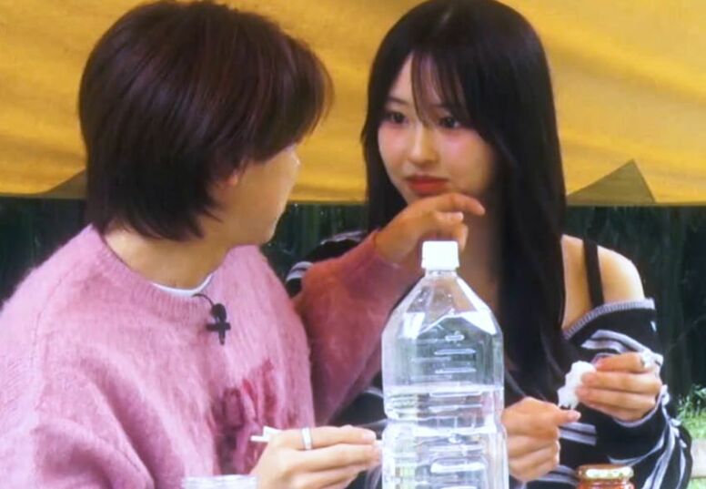 SNSで大人気のカップル、口元を汚した彼女の唇にやさしく触れ…彼氏の神対応にスタジオ絶賛！彼女も「優しくてびっくりした」