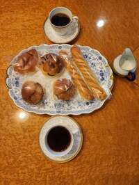 武東由美　『大好きなコシュカのパン』