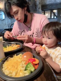 アレクサンダー『ちなみに 明日もUSJ行くらしい』