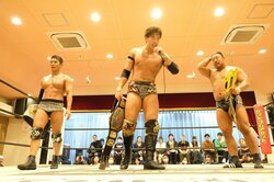 女子プロレス界の“横綱”・里村が率いる仙女、DDT王者・竹下に6人タッグ王座でリベンジへ