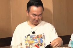 かまいたち山内、私物の高級財布がデカすぎて「リュック？」「世界一でかいやん」ツッコミの嵐