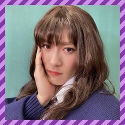 「目元に色気がある」「安定感すごい」中務裕太、“正統派の可愛い女子高生”に変身、ファンから喜びの声